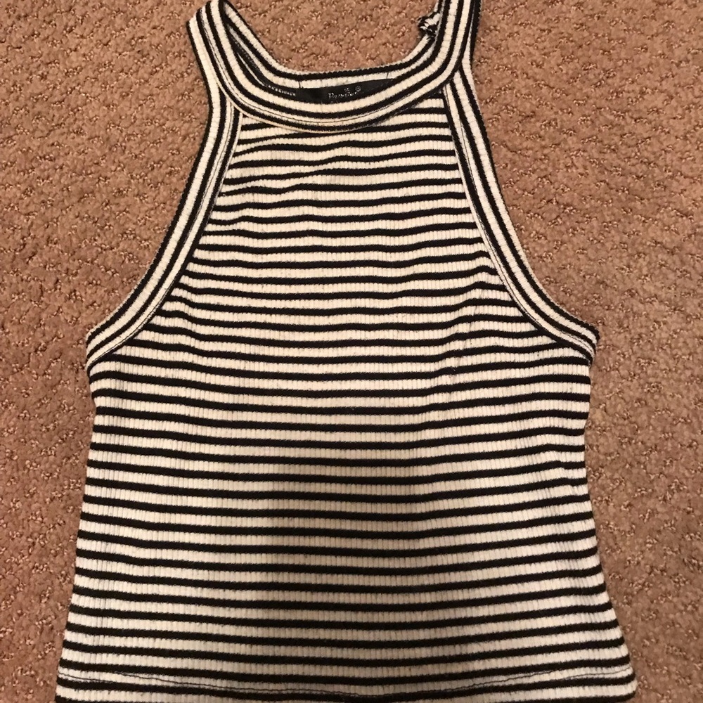 2 Striped cropped tank tops❤️